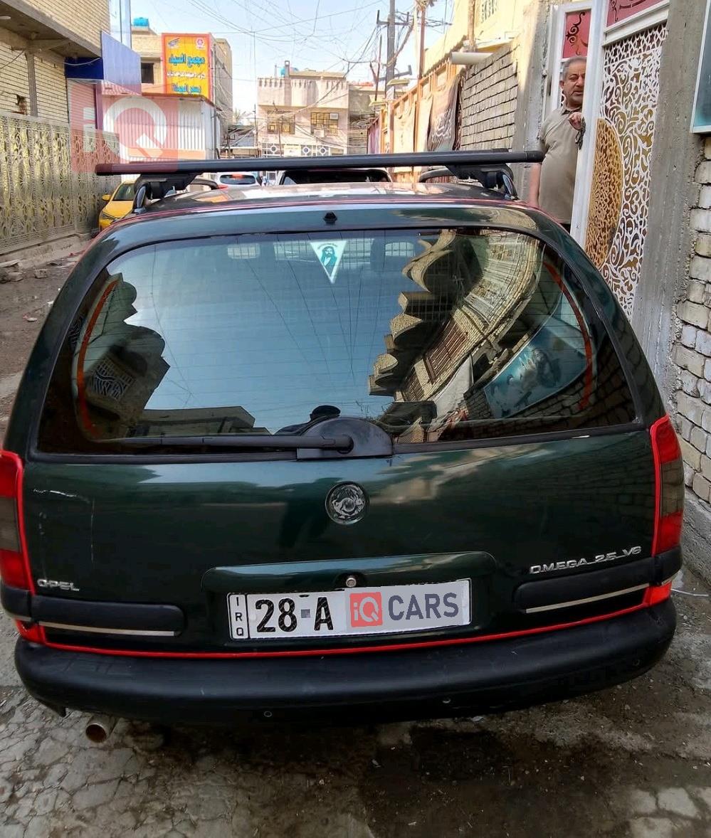 Opel Omega
